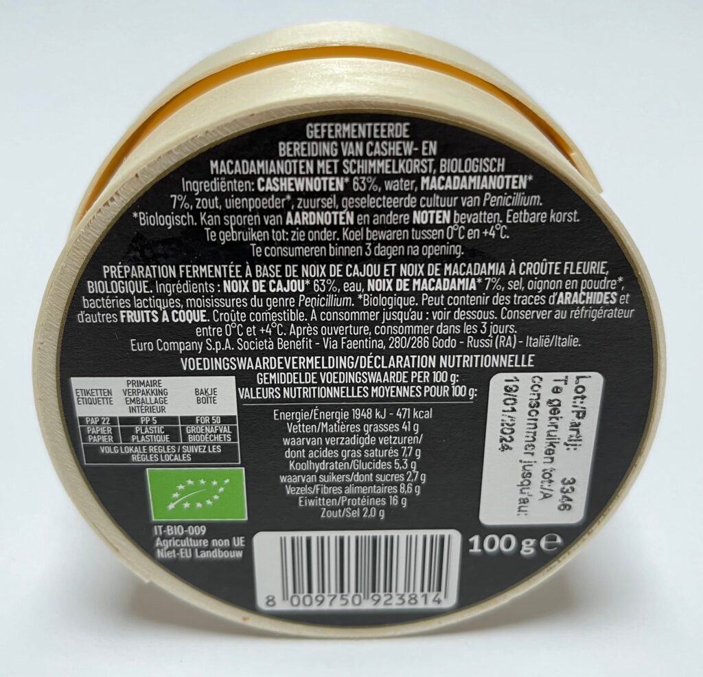 Back of packaging Camelia vegan cheese by Casa del fermentino