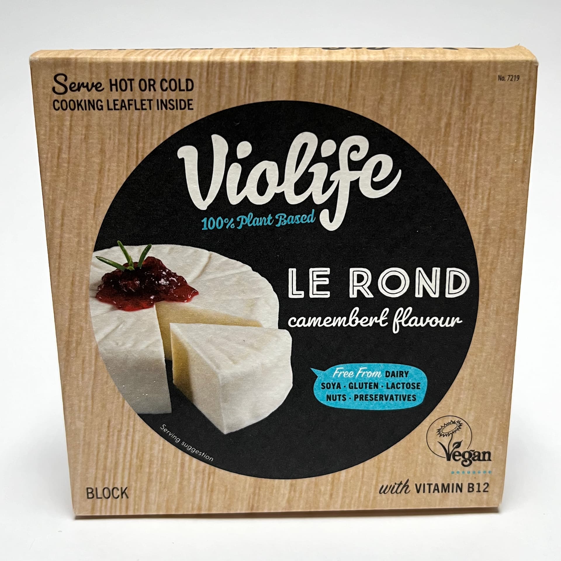 Front of packaging of Le Rond vegan cheese by Violife